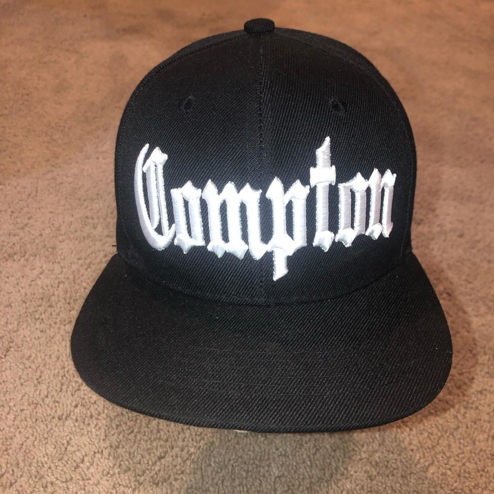 Compton Old English Snapback